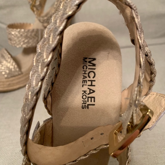 Michael Kors Wedges Size 10 - Picture 5 of 6